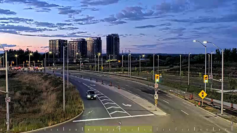 Traffic camera image at 2025-08-25 00:16:24