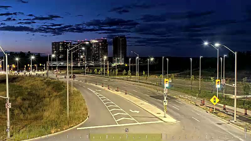 Traffic camera image at 2025-08-25 00:36:23