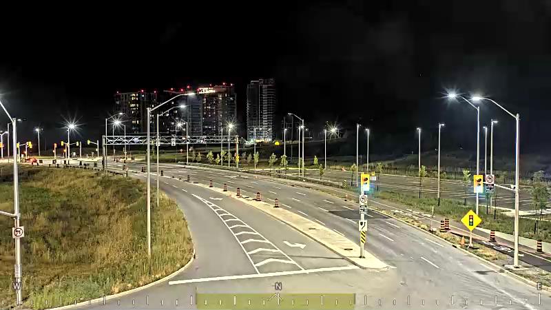 Traffic camera image at 2025-08-25 02:11:21