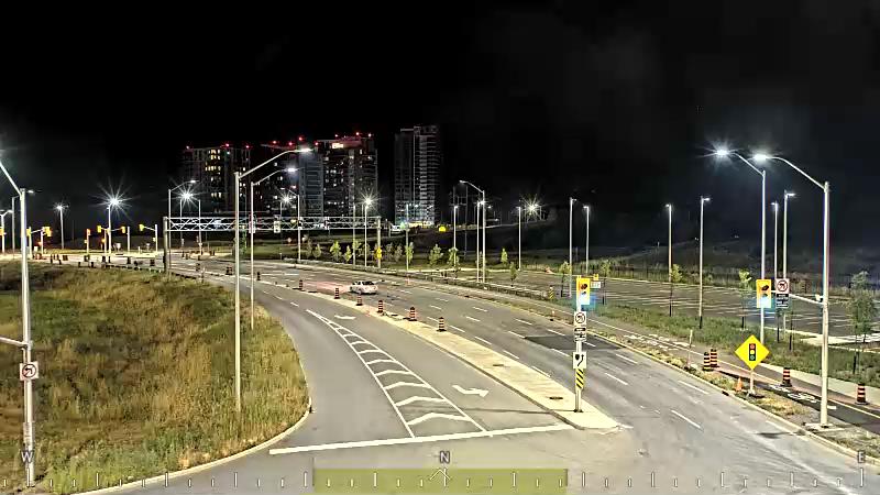Traffic camera image at 2025-08-25 02:21:26