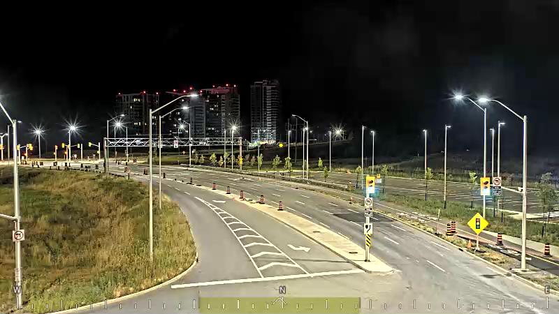 Traffic camera image at 2025-08-25 03:41:19