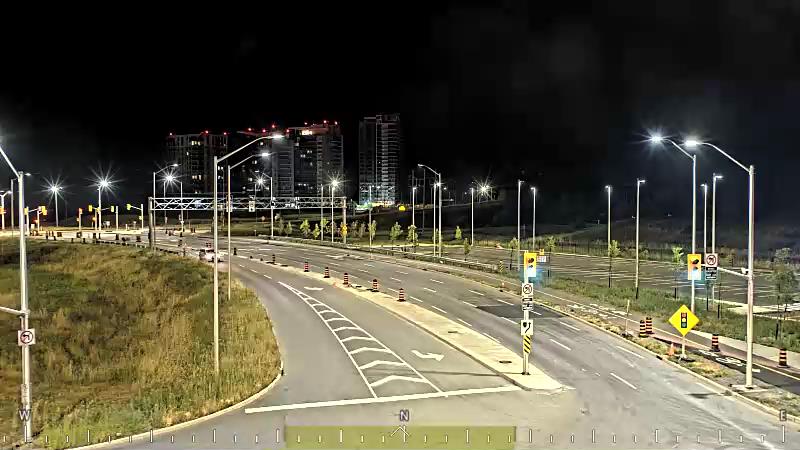 Traffic camera image at 2025-08-25 04:06:23