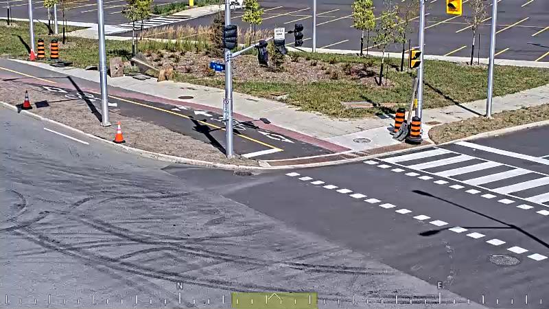 Traffic camera image at 2025-09-14 17:56:40