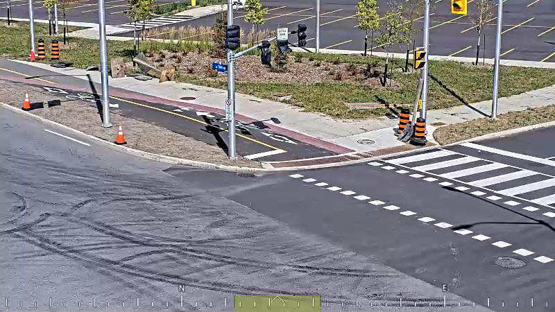 Traffic camera image at 2025-09-14 18:11:32