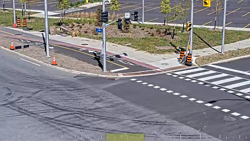 Traffic camera image at 2025-09-14 18:16:31