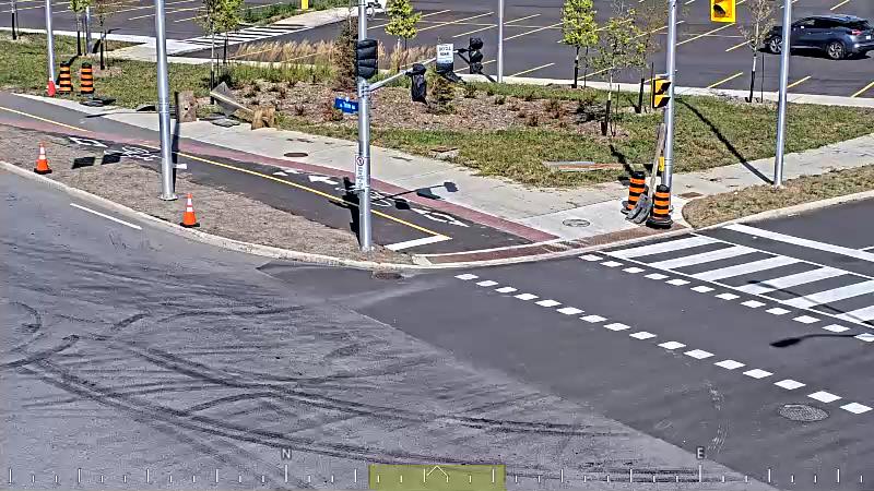 Traffic camera image at 2025-09-14 18:31:32