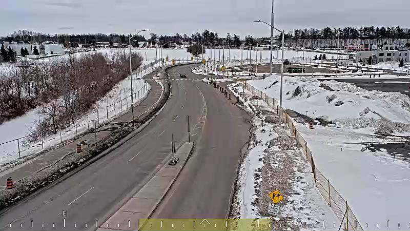 Traffic camera image at 2025-03-09 14:01:20