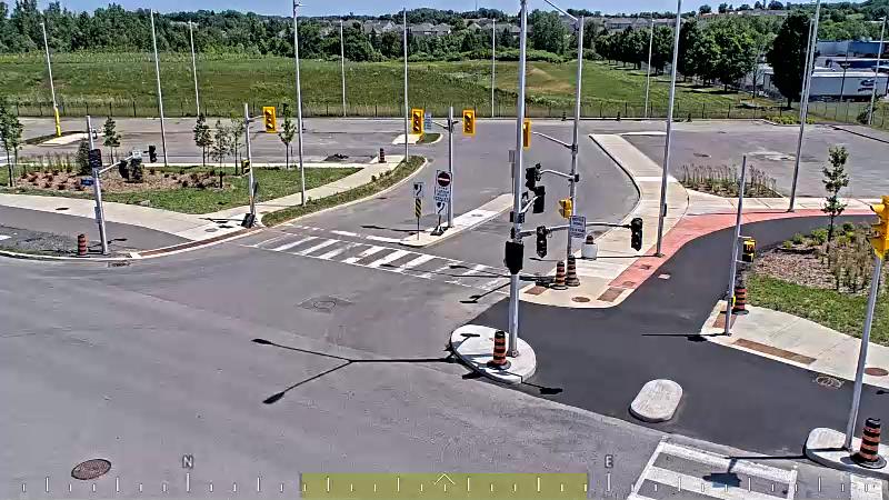 Traffic camera image at 2025-06-30 16:11:39