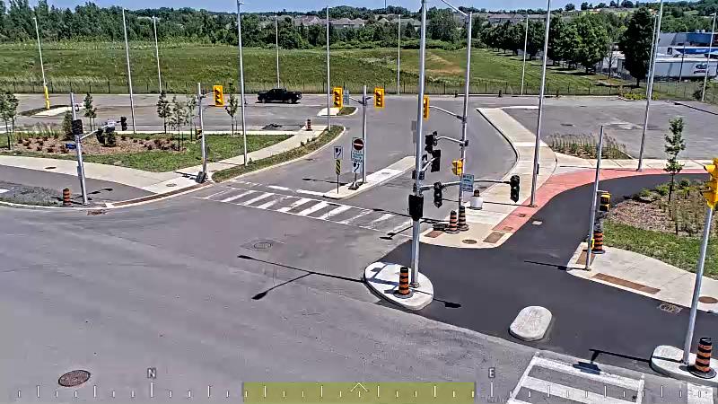 Traffic camera image at 2025-06-30 16:56:24