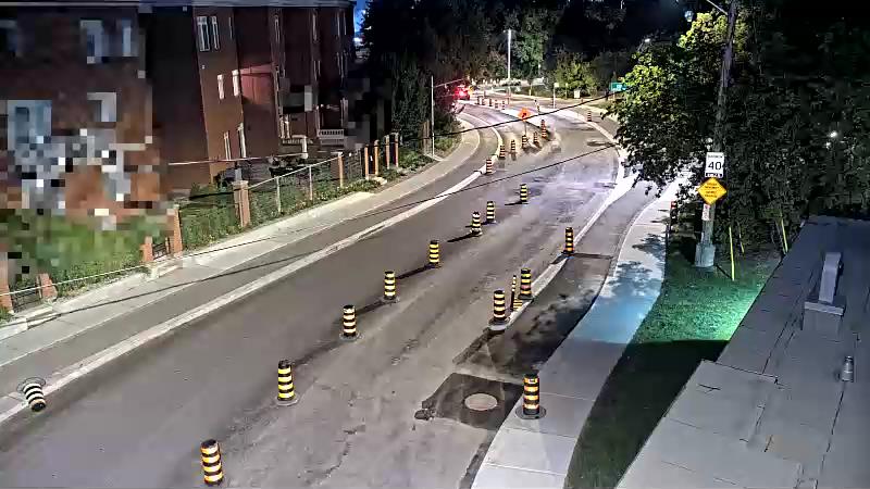 Traffic camera image at 2025-08-25 00:41:26