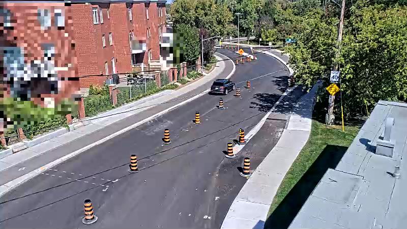 Traffic camera image at 2025-09-14 17:11:33