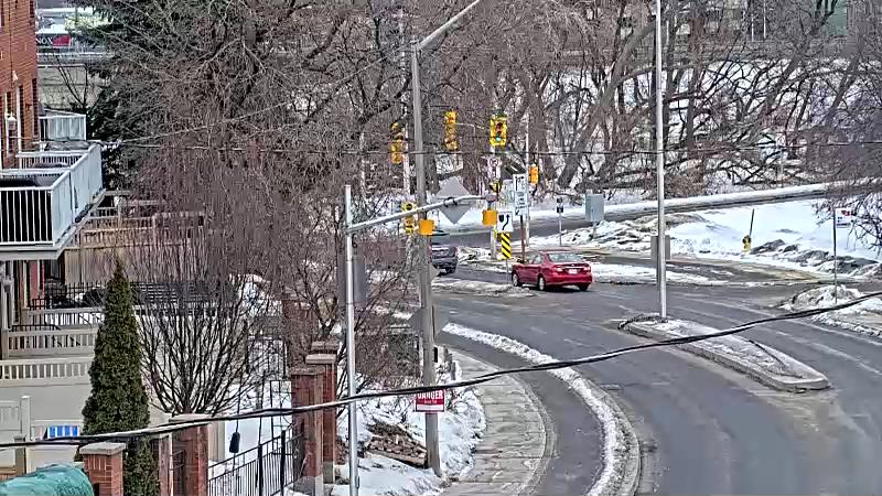 Traffic camera image at 2025-03-09 13:41:32