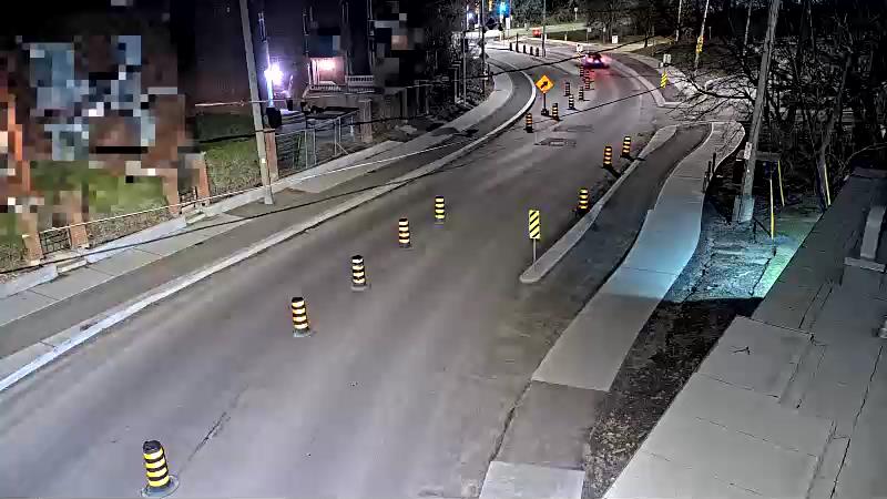 Traffic camera image at 2025-04-25 08:26:06
