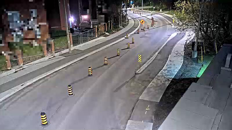 Traffic camera image at 2025-05-09 06:41:03