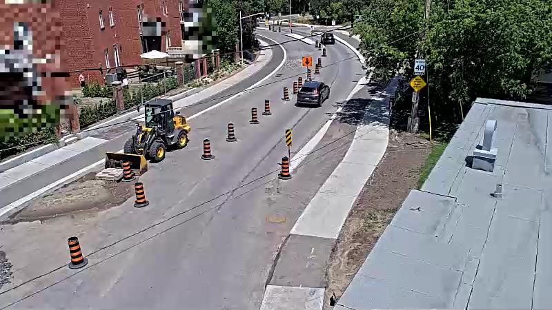Traffic camera image at 2025-06-30 17:06:38