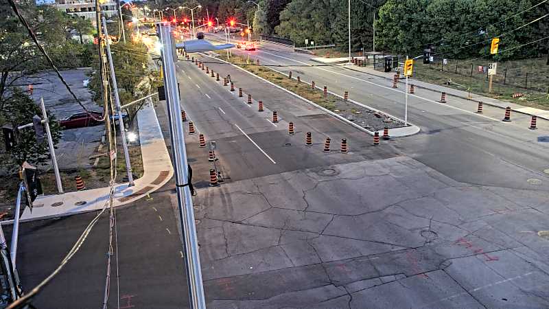 Traffic camera image at 2025-08-25 00:16:25