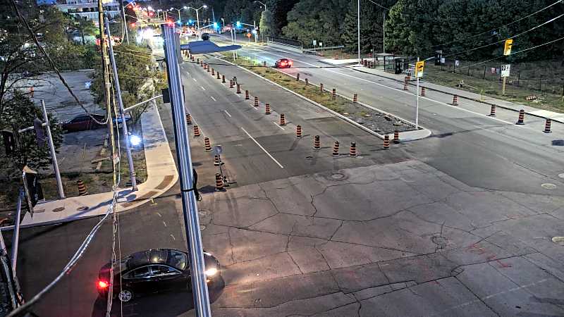 Traffic camera image at 2025-08-25 00:26:19