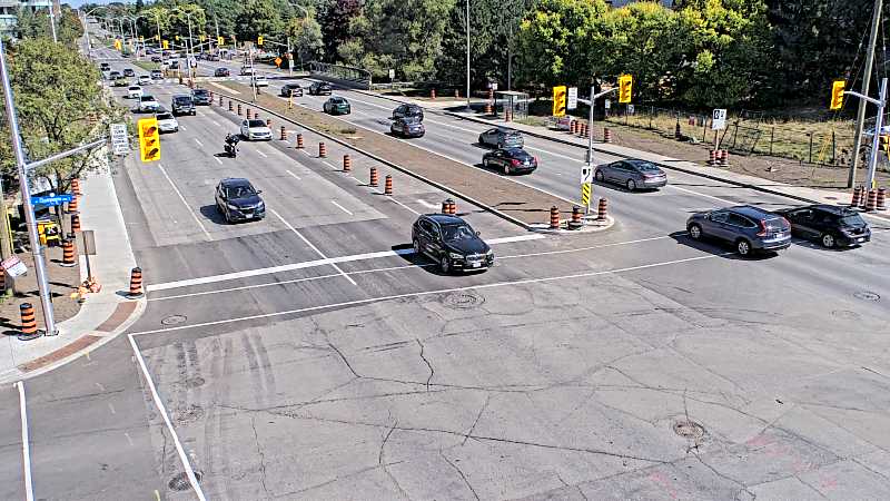 Traffic camera image at 2025-09-14 17:26:21