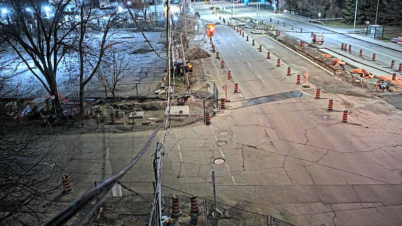 Traffic camera image at 2025-04-25 08:10:58
