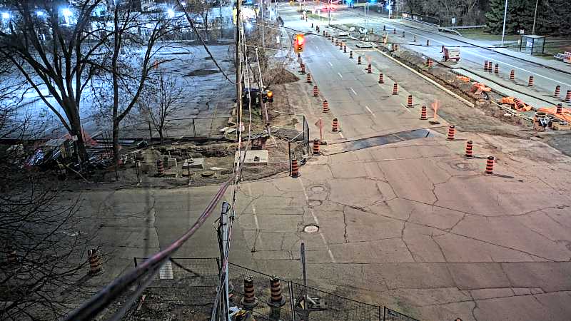 Traffic camera image at 2025-04-25 08:20:58