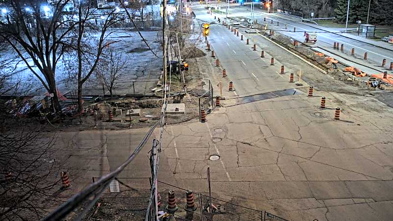 Traffic camera image at 2025-04-25 08:26:07