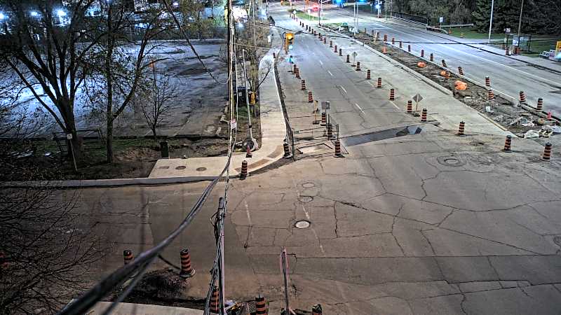 Traffic camera image at 2025-05-09 08:16:05