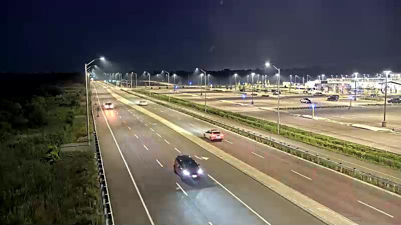 Traffic camera image at 2025-08-04 01:11:19