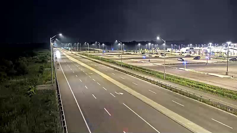Traffic camera image at 2025-08-04 01:16:15
