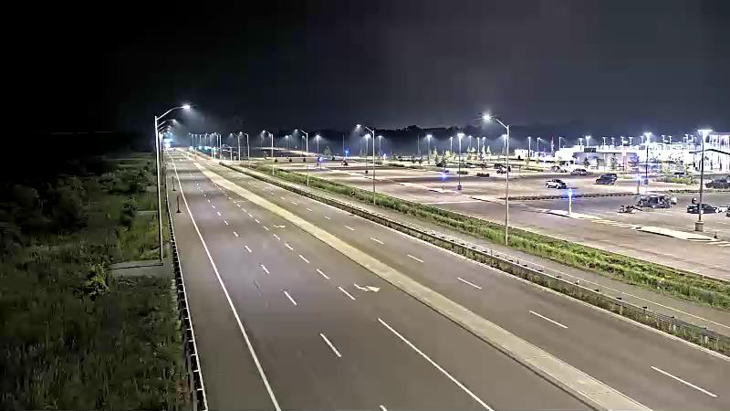 Traffic camera image at 2025-08-04 01:51:18