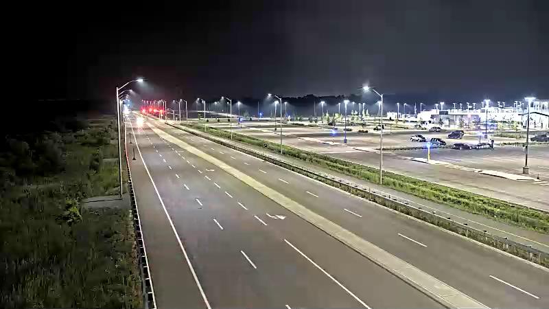 Traffic camera image at 2025-08-04 02:16:19