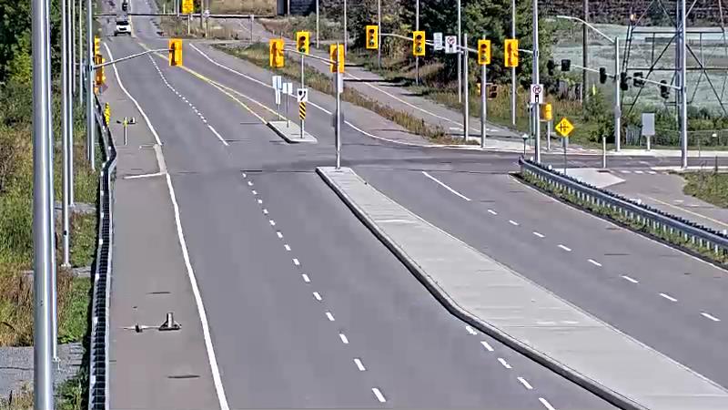 Traffic camera image at 2025-09-14 17:16:31