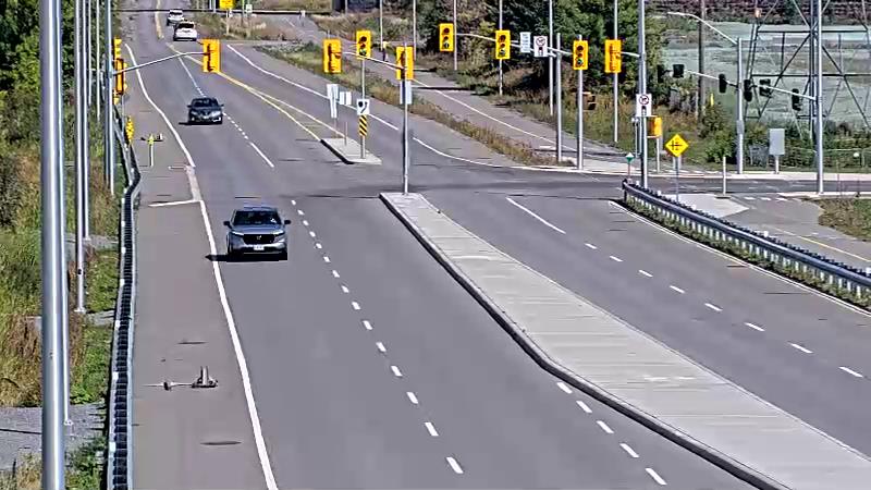 Traffic camera image at 2025-09-14 17:56:40