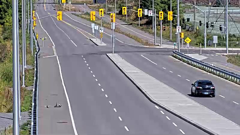 Traffic camera image at 2025-09-14 18:41:39