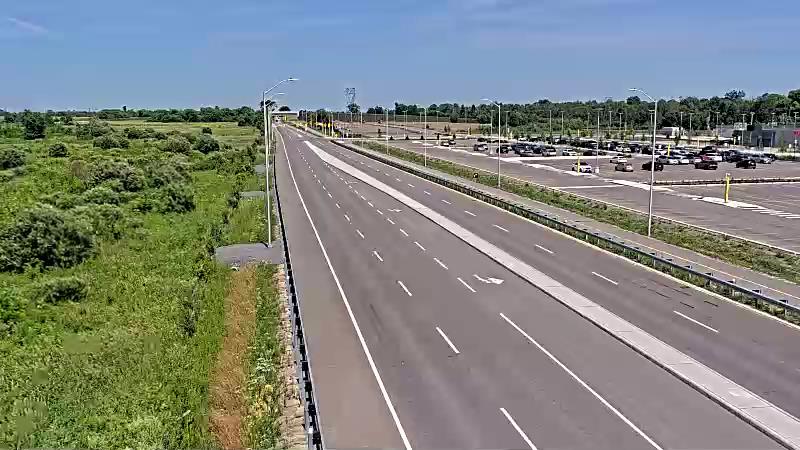 Traffic camera image at 2025-06-30 18:46:40