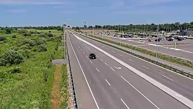 Traffic camera image at 2025-06-30 18:56:32