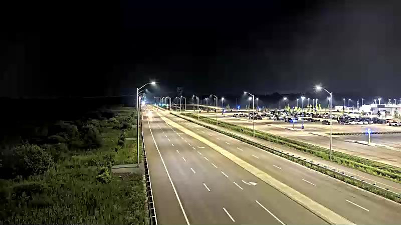 Traffic camera image at 2025-07-12 03:51:25