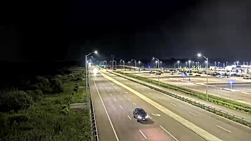 Traffic camera image at 2025-07-12 04:01:20