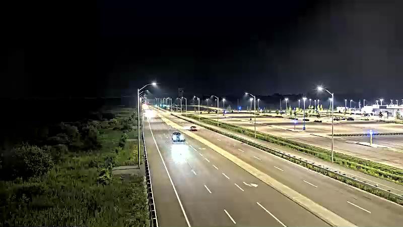 Traffic camera image at 2025-07-12 04:36:25