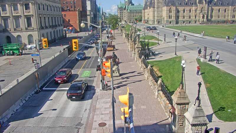 Traffic camera image at 2025-08-24 14:31:30