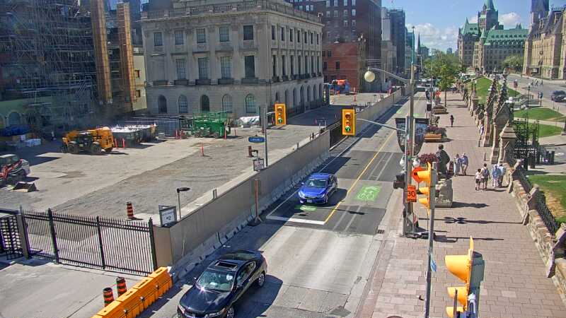 Traffic camera image at 2025-08-24 15:46:27