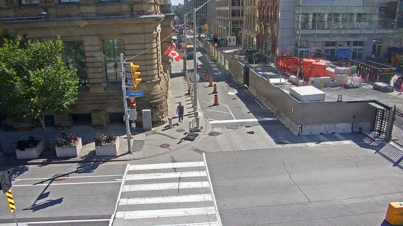 Traffic camera image at 2025-09-14 17:56:41