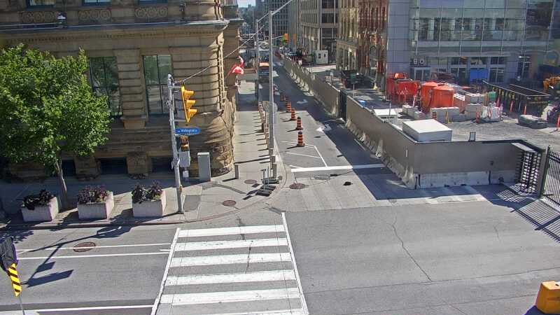 Traffic camera image at 2025-09-14 18:21:28