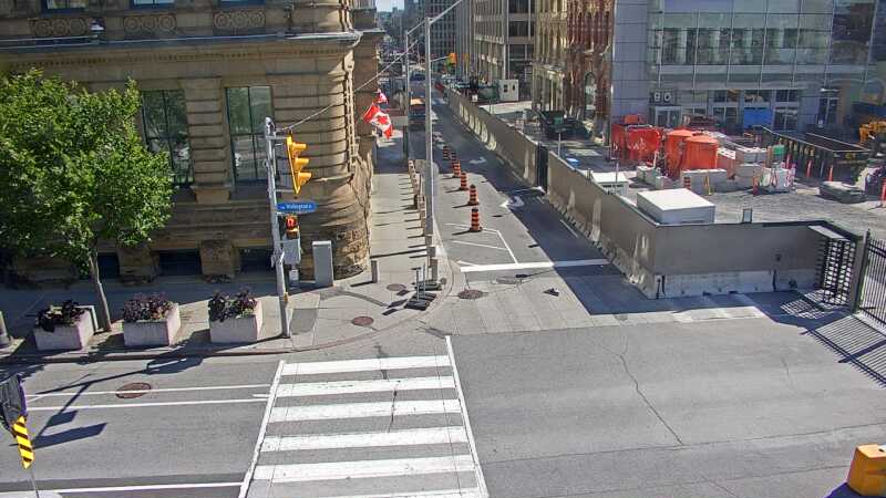 Traffic camera image at 2025-09-14 18:31:33
