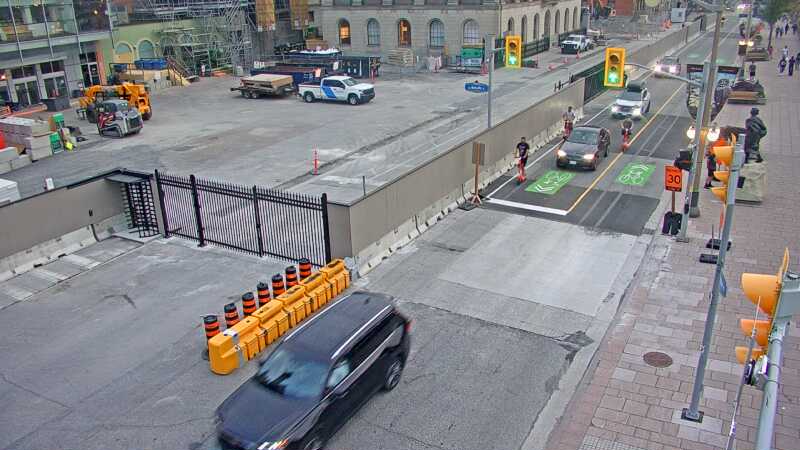 Traffic camera image at 2025-07-31 00:16:29