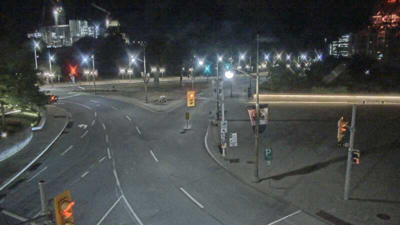 Traffic camera image at 2025-08-25 04:01:30