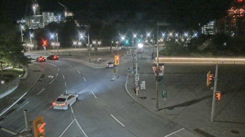 Traffic camera image at 2025-08-25 04:11:27