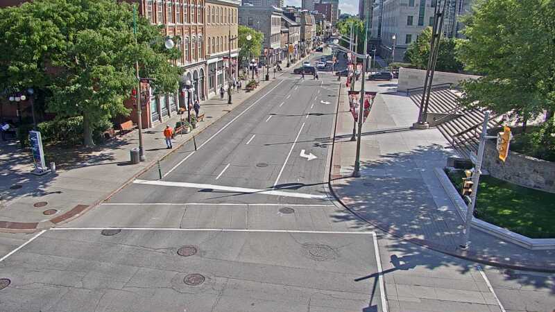 Traffic camera image at 2025-09-14 18:01:51