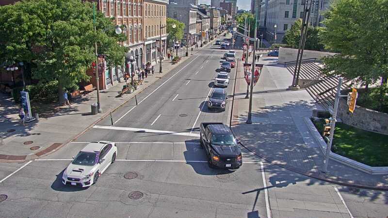 Traffic camera image at 2025-09-14 18:11:33