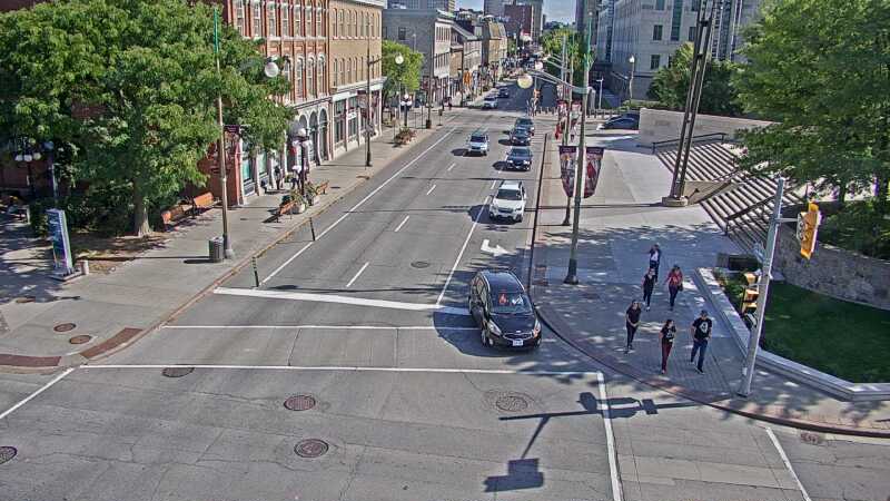 Traffic camera image at 2025-09-14 18:51:37