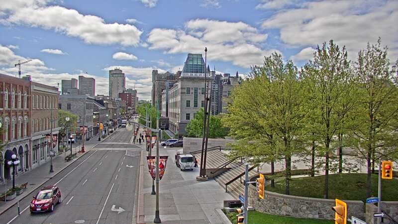 Traffic camera image at 2025-05-20 14:26:31